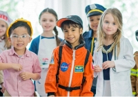 Nuôi con thời AI - Hướng nghiệp sớm cho con bằng AI