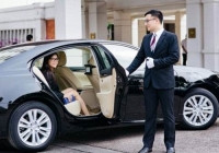 Đi đón 5 vị khách quan trọng nhưng xe chỉ có 4 chỗ phải làm sao? Ứng viên EQ cao đưa cách giải quyết thông minh 