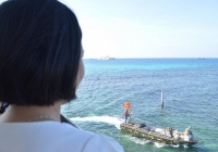 Trường Sa, em đến thăm anh giữa trùng khơi mênh mang