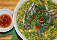 Canh chua điên điển cá linh, chớ ăn một mình...