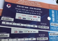 Cầu thủ cũng phải mua vé chợ đen trận Việt Nam - Malaysia