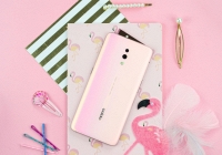 Gợi ý 6 smartphone màu hồng làm quà 20/10 