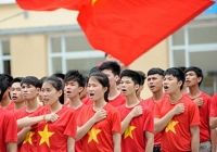 Giáng Son lần đầu chấm thi hát Quốc ca quốc tế