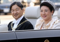 Lễ diễu hành đầu tiên sau khi lên ngôi của Nhật hoàng Naruhito cùng Hoàng hậu Masako 