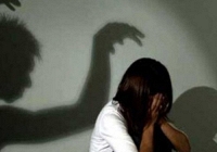 Nhờ bạn hiếp dâm vợ để có cớ ly hôn, luật xử thế nào? 