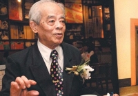 Giáo sư Rapee Sagarik - cha đẻ của hoa lan được Google doodles kỷ niệm sinh nhật lần thứ 97.