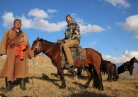 Con trai của Tổng thống Trump bị lên án vì nghi bắn thú quý hiếm ở Mông Cổ