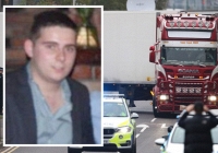 Vụ 39 người chết ở Anh: Tiếp tục xử 2 tài xế lái xe container