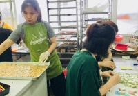 Cận Tết, bánh kẹo handmade bội thu