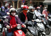 Bắc Bộ và Bắc Trung Bộ nhiệt độ giảm mạnh, Hà Nội mưa lạnh