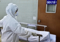 Bộ Y Tế xem xét hướng điều trị cho bé 3 tháng tuổi mắc virus corona