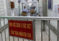 Việt Nam có bệnh nhân thứ 17 dương tính với Covid-19, Hà Nội họp khẩn cấp lúc 22h đêm