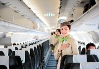 Hàng không tung loạt ưu đãi 8/3