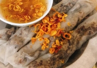 Món ăn ngon, đơn giản mùa covid-19: Làm bánh cuốn từ bánh tráng
