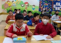 TPHCM: Dự kiến giữa tháng 5 học sinh có thể đi học lại