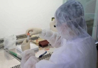 Những bác sĩ không mặc áo blouse 