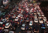 Dự thảo Luật Giao thông đề xuất xe máy phải bật đèn cả ngày 