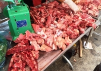 Giá thịt lợn tăng kỷ lục bất chấp lệnh yêu cầu giảm của Chính phủ