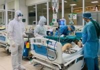 Chi phí điều trị của bệnh nhân phi công người Anh đã lên đến 3 tỷ đồng