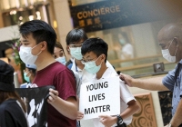 Hong Kong: Người biểu tình tập trung tại các trung tâm thương mại lớn