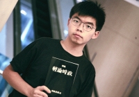 Thủ lĩnh Joshua Wong lo ngại sẽ bị bắt khi luật an ninh Hong Kong có hiệu lực