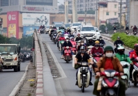 Hà Nội tiếp tục yêu cầu đeo khẩu trang nơi công cộng