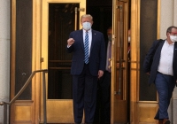 Chi phí điều trị Covid-19 cho Tổng thống Donald Trump khoảng 100.000 USD