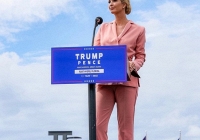  'Nữ thần Nhà Trắng' Ivanka Trump bất ngờ lên tiếng giữa lúc tình hình bầu cử căng thẳng