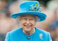 Cuốn sách ảnh về hơn 60 năm trị vì của Nữ hoàng Anh ra mắt tháng 12