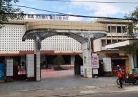 Phó Chủ tịch phường tổ chức sinh nhật cùng vợ trong khu cách ly bị cách chức đảng ủy viên