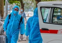 Du học sinh nhiễm COVID-19 ra ngoài ăn tối khi phải cách ly tại nhà