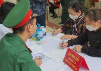 Rất nhiều người cao tuổi đăng ký tham gia giai đoạn 2 thử nghiệm vắc xin Covid-19 Việt Nam