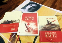 Cuốn sách về “Bông hồng” bất khuất và bất tử