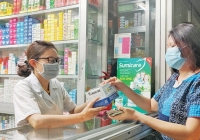 TP.HCM: Người mua thuốc sốt, ho phải khai báo y tế