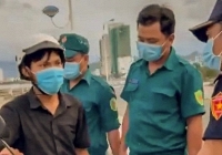 Phó chủ tịch phường giam xe người đi mua bánh mì bị kiểm điểm