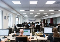 Kiểm duyệt thông tin độc hại trên Facebook với giá 500 triệu USD/ năm.