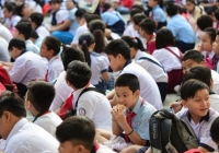 TPHCM: Trường học không được kêu gọi đóng góp, thay đổi đồng phục