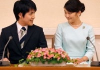 Gu thời trang thanh lịch của công chúa Nhật Bản lấy chồng thường dân