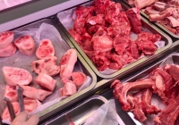 Thịt đông lạnh đang tồn đọng cực lớn, lên đến 100.000 tấn 