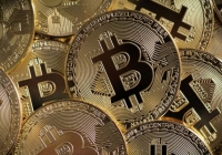 Thị trường tiền điện tử đã mất thêm 116 tỷ USD chỉ trong nửa ngày