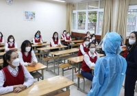 Hà Nội: Giáo viên Hà Nội bức xúc khi nhiễm Covid-19 bị trừ điểm thi đua