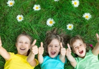 Sự giáo dục khác biệt của các bậc phụ huynh ở đất nước có những đứa trẻ hạnh phúc nhất thế giới