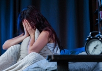 Giới trẻ đô thị đối mặt với chứng mất ngủ kéo dài 
