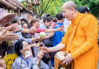 Chùa Ba Vàng và những lần gây tranh cãi