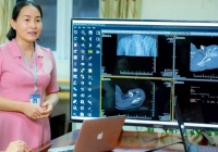 Nữ tiến sĩ đưa ứng dụng công nghệ vào khám chữa bệnh