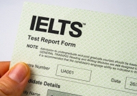 Bộ Giáo dục và Đào tạo sẽ phê duyệt cho các cơ sở tổ chức thi IELTS, TOEFL trở lại vài ngày tới