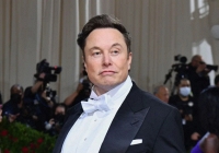 Elon Musk, người đầu tiên trên thế giới mất hơn 200 tỷ USD