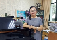 Nữ Giáo sư dành cả cuộc đời cho cây đàn piano