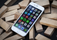 Nếu đang sở hữu 7 mẫu iPhone này, bạn có thể nhận được 65 USD 'từ trên trời rơi xuống'?