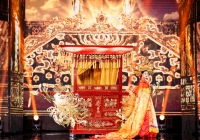 “Lễ hội văn hóa' bùng nổ trong đêm Trang phục dân tộc Miss Grand Vietnam 2023: Hết trống lân, cà kheo đến cải lương, hát bội